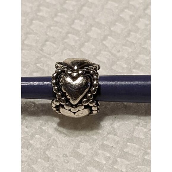 Authentic PANDORA Everlasting Love Charm - Picture 1 of 6